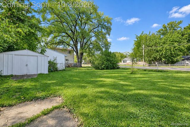 32004 Cheboygan Court, Westland, MI 48186