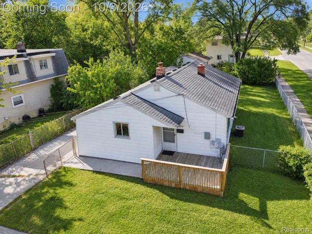 32004 Cheboygan Court, Westland, MI 48186