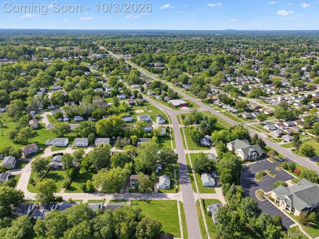 32004 Cheboygan Court, Westland, MI 48186
