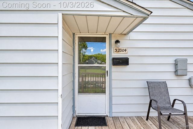 32004 Cheboygan Court, Westland, MI 48186