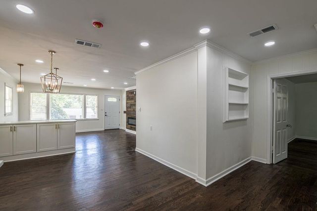 1044 Rocksprings, Forest Park, GA 30297