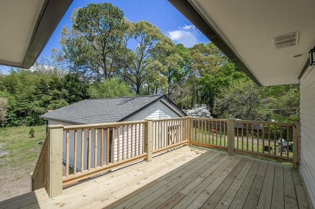 1044 Rocksprings, Forest Park, GA 30297