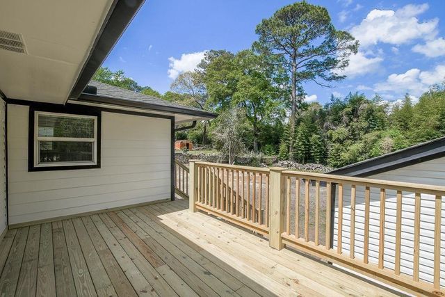 1044 Rocksprings, Forest Park, GA 30297