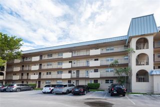 6061 N Falls Cir Drive 402, Lauderhill, FL 33319