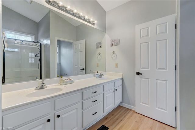 5541 Louis Sells Road, Kernersville, NC 27284