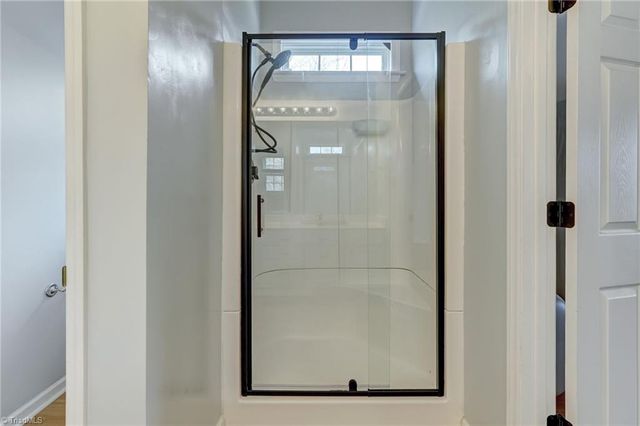 5541 Louis Sells Road, Kernersville, NC 27284