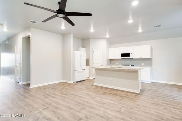 107 Northern Oak Drive, Lafayette, LA 70507