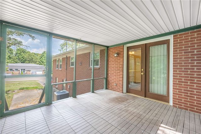 159 Allanhurst Avenue, Vandalia, OH 45377