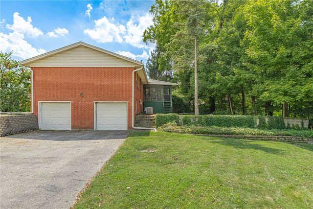159 Allanhurst Avenue, Vandalia, OH 45377