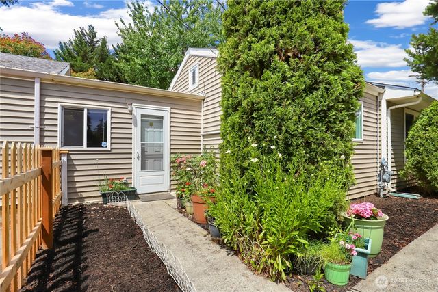 13802 A Street S, Tacoma, WA 98444