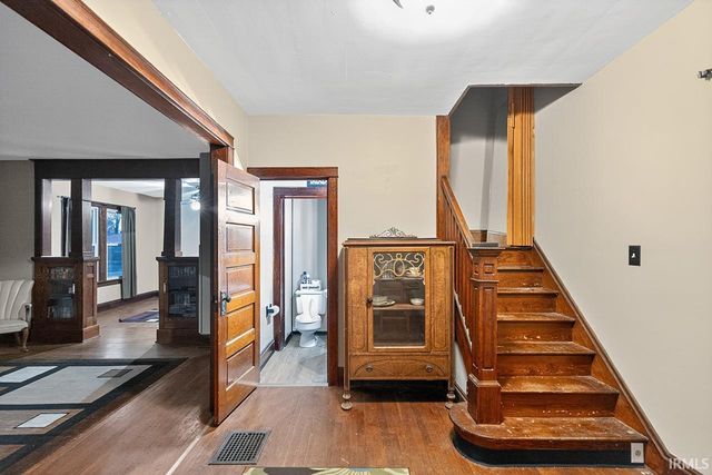 537 Gladstone Avenue, Elkhart, IN 46516