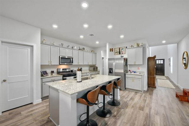 17343 King Eider Road, Waller, TX 77484