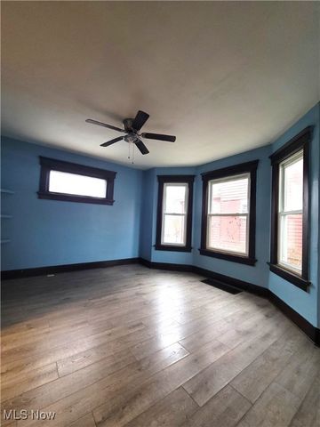 906 Harrison Avenue SW, Canton, OH 44706