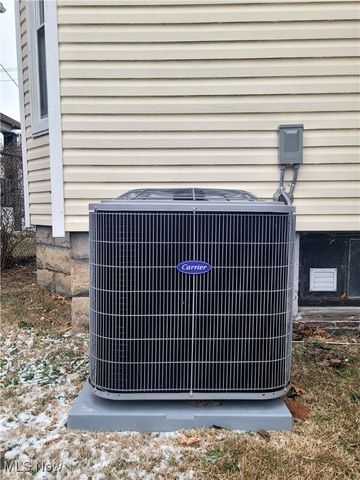 906 Harrison Avenue SW, Canton, OH 44706