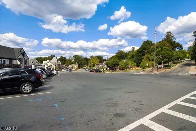 24 Holland Cir, Sparta Twp., NJ 07871