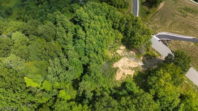 24 Holland Cir, Sparta Twp., NJ 07871