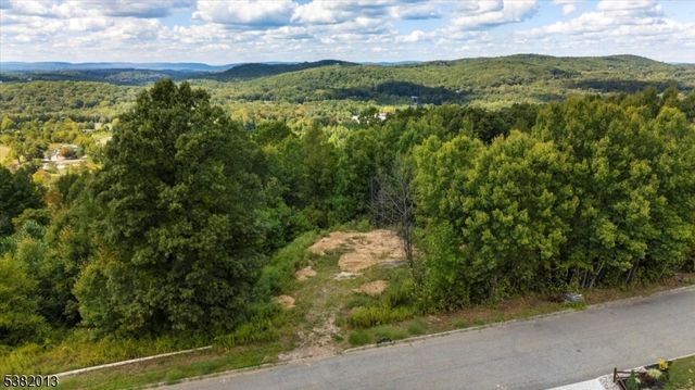 24 Holland Cir, Sparta Twp., NJ 07871