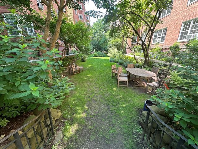 35-24 78th Street A67, Jackson Heights, NY 11372
