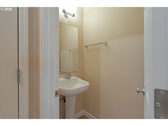 1629 Sw 171ST Ter, Beaverton, OR 97003