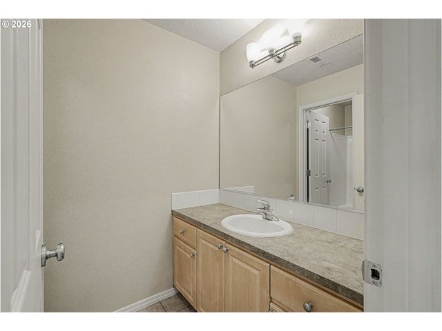 1629 Sw 171ST Ter, Beaverton, OR 97003