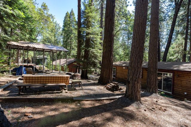 2336 Fairway Dr, Arnold, CA 95223