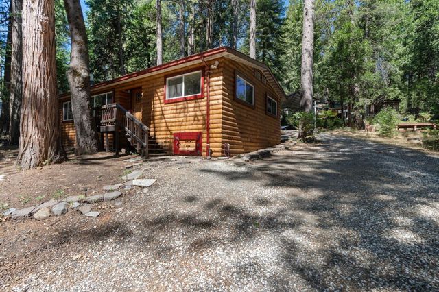 2336 Fairway Dr, Arnold, CA 95223