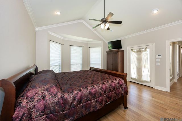 807 Spanish Oaks Dr, Brusly, LA 70719