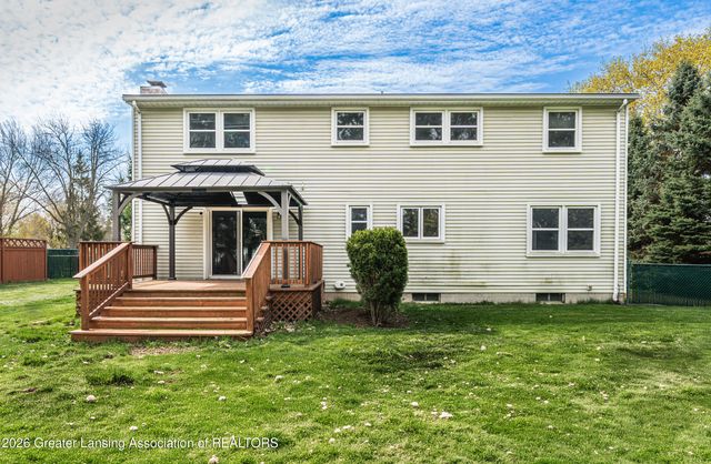 114 Kenway Drive, Lansing, MI 48917