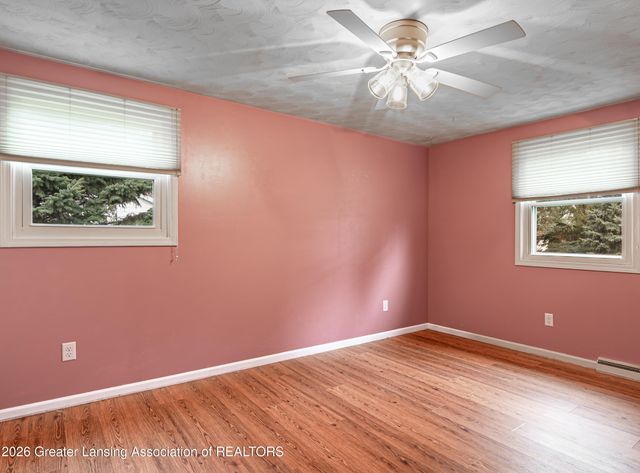 114 Kenway Drive, Lansing, MI 48917