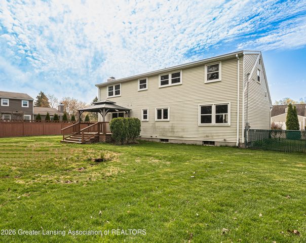 114 Kenway Drive, Lansing, MI 48917