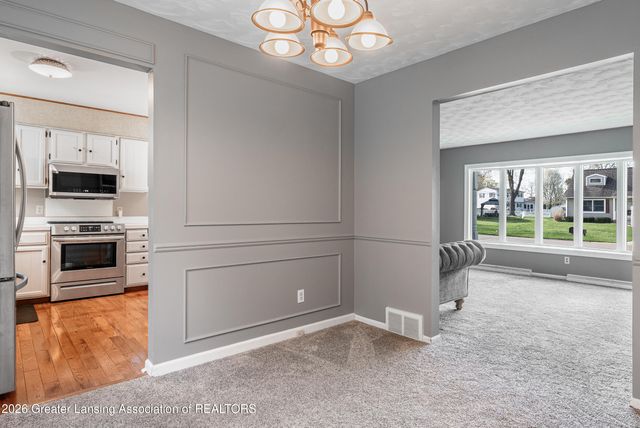 114 Kenway Drive, Lansing, MI 48917