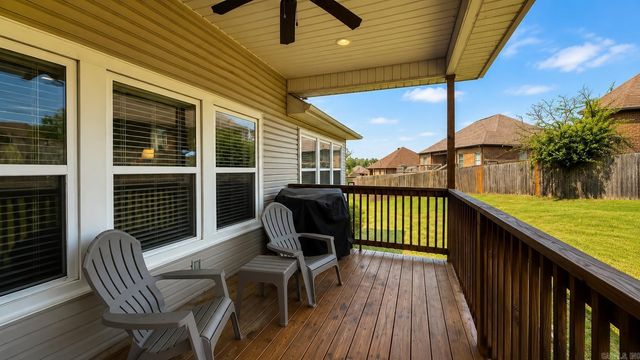 8313 Sapphire Dr, Alexander, AR 72002