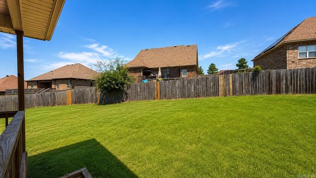8313 Sapphire Dr, Alexander, AR 72002