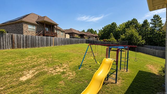 8313 Sapphire Dr, Alexander, AR 72002