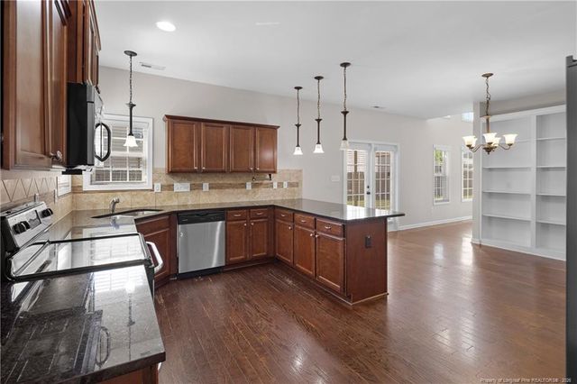 2749 Mosquera Drive, Fayetteville, NC 28306