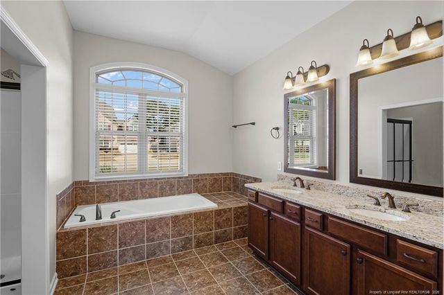 2749 Mosquera Drive, Fayetteville, NC 28306