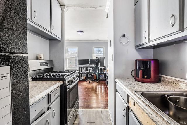 58 Artist Lake Drive, Middle Island, NY 11953