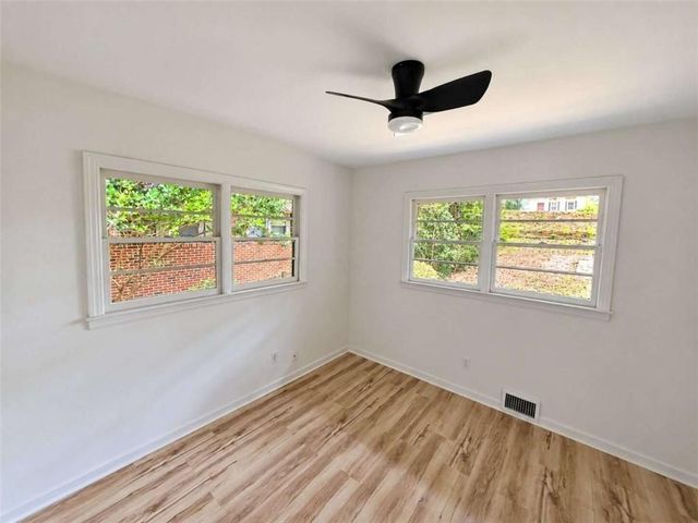 3565 Glenwood Road, Decatur, GA 30032