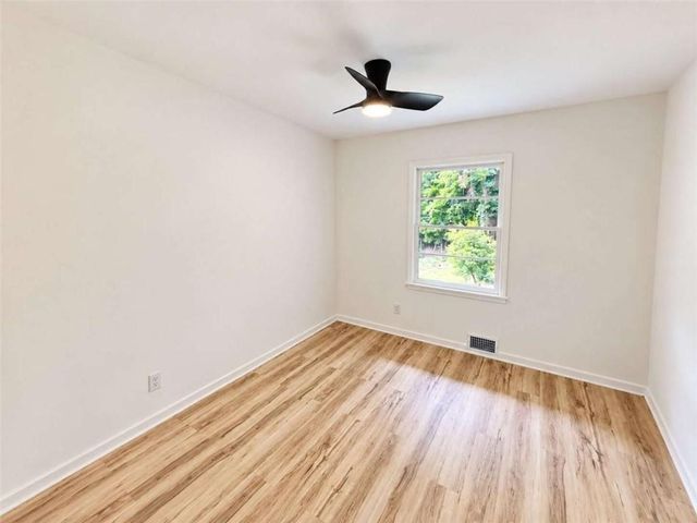 3565 Glenwood Road, Decatur, GA 30032