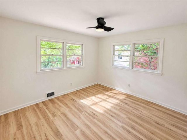3565 Glenwood Road, Decatur, GA 30032