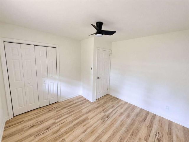 3565 Glenwood Road, Decatur, GA 30032