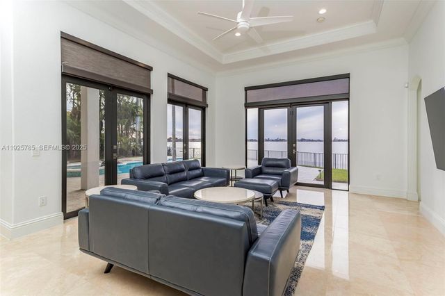 1962 SW 185th Ave, Miramar, FL 33029