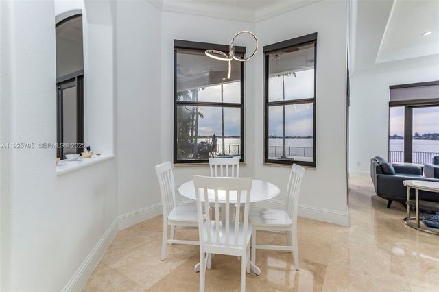 1962 SW 185th Ave, Miramar, FL 33029