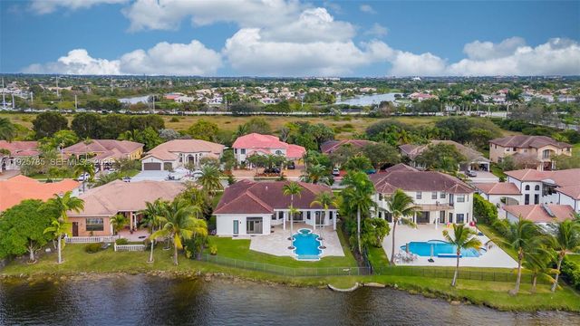 1962 SW 185th Ave, Miramar, FL 33029