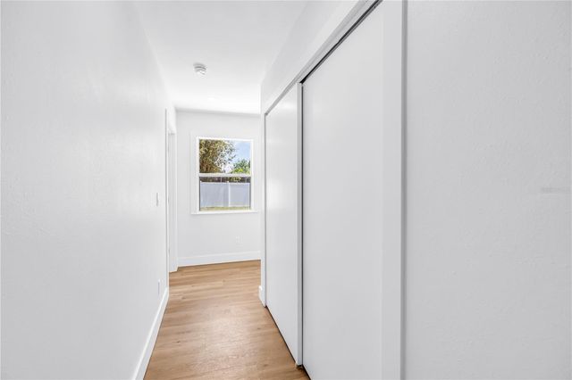 1221 36TH TERRACE N, St Petersburg, FL 33704