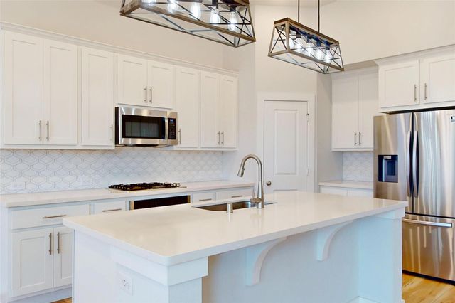 12114 Mckavett Fort Drive, Humble, TX 77346