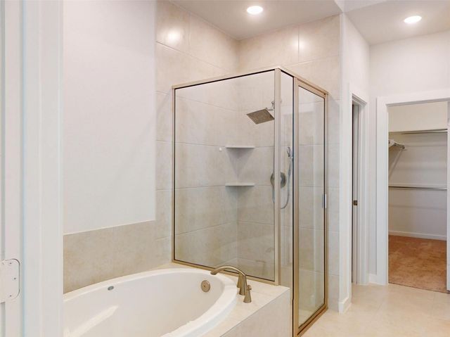 12114 Mckavett Fort Drive, Humble, TX 77346