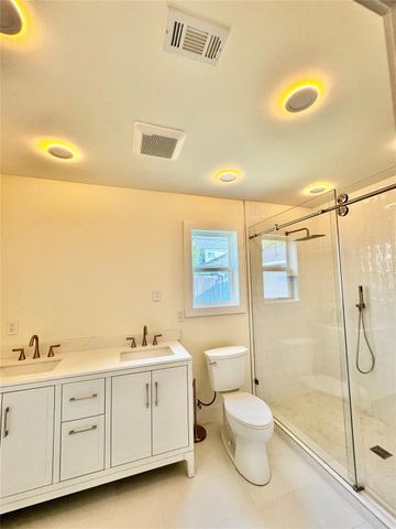 1006 W 43rd Street, Houston, TX 77018