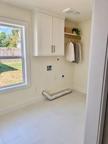 1006 W 43rd Street, Houston, TX 77018