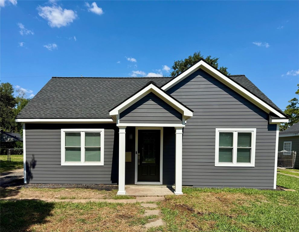 1006 W 43rd Street, Houston, TX 77018